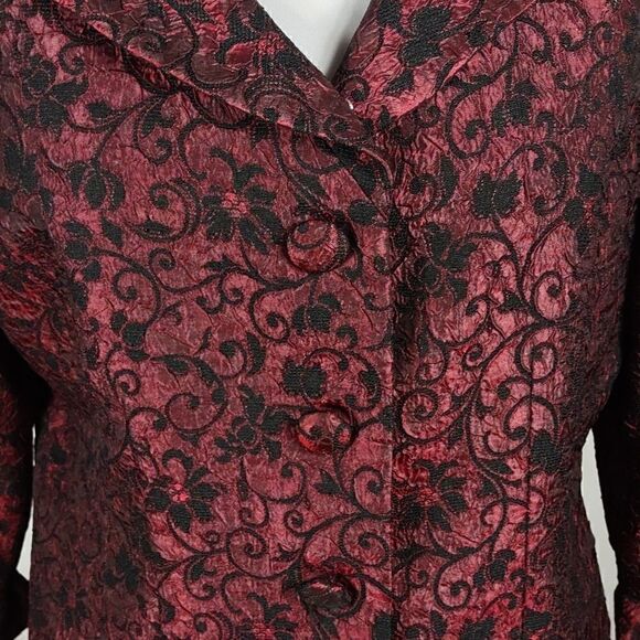 Vtg.2pc. Jessica Howard Lace Skirt Suit - Picture 7 of 10